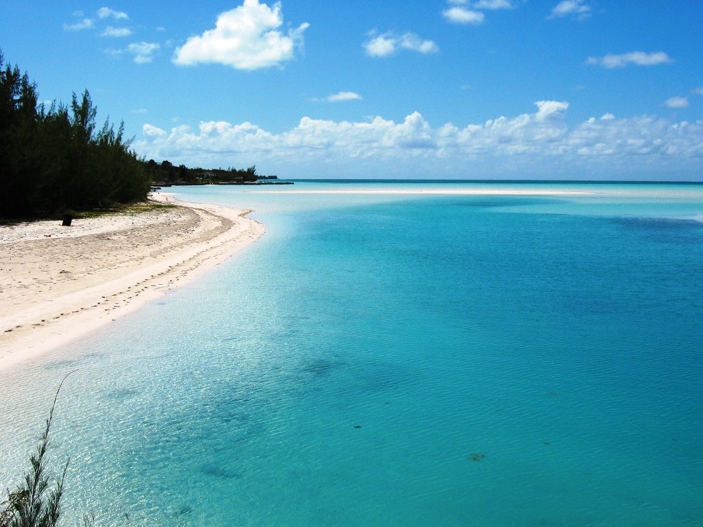view of the beaches by Spanish Wells property on Eleuthera