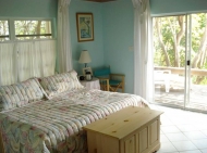 thumb_1689_dreamercovebed.jpg