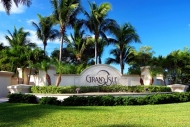 thumb_2238_entrance.jpg