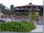 thumb_2252_lodgefrombeach.jpg