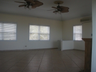 LIVING/DINING AREA