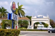 thumb_2853_sandalscablebeach.jpg
