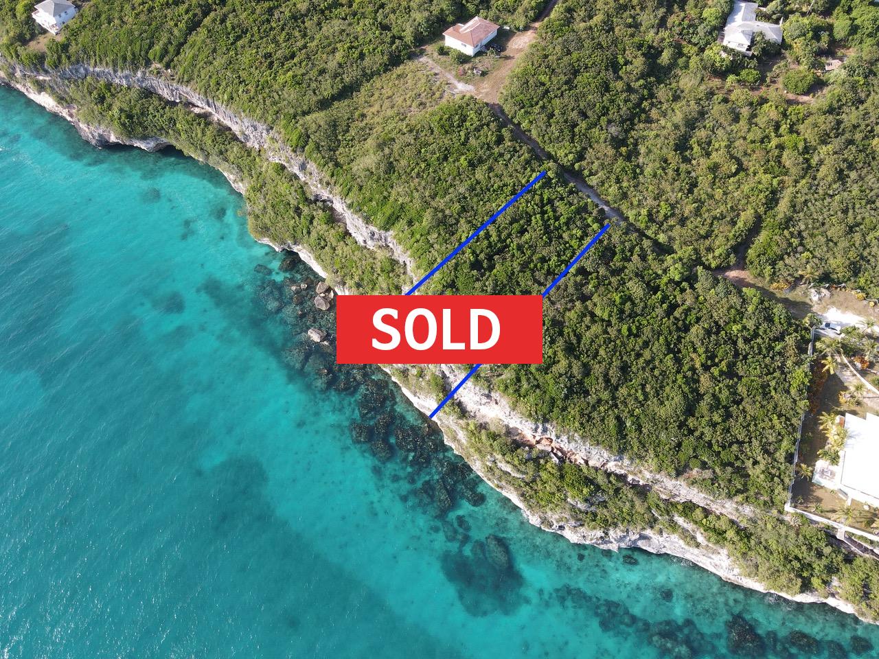 /listing-sold-eleuthera-water-front-lot-for-sale-43441.html from Coldwell Banker Bahamas Real Estate