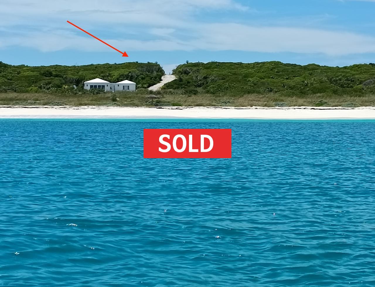 /listing-pending-berry-islands-beach-front-vacant-lot-43971.html from Coldwell Banker Bahamas Real Estate