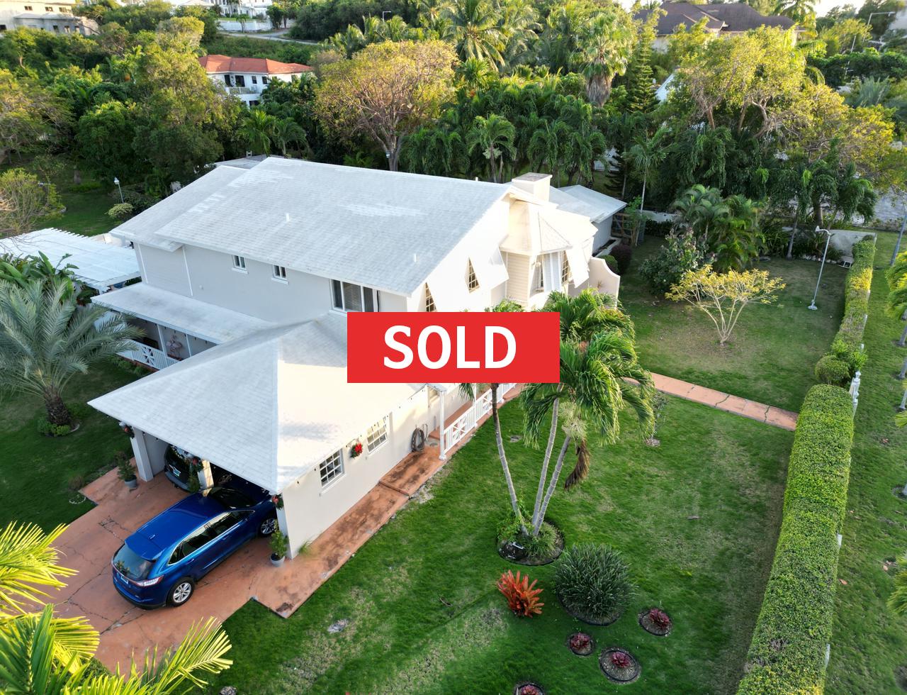 /listing-sold-nassau-split-level-home-for-sale-45810.html from Coldwell Banker Bahamas Real Estate
