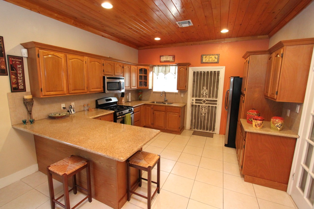 Bahamas Real Estate on For Sale ID 25160