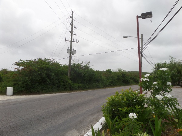 /listing-highway-frontage-lot-hamiltons-25799.html from Coldwell Banker Bahamas Real Estate