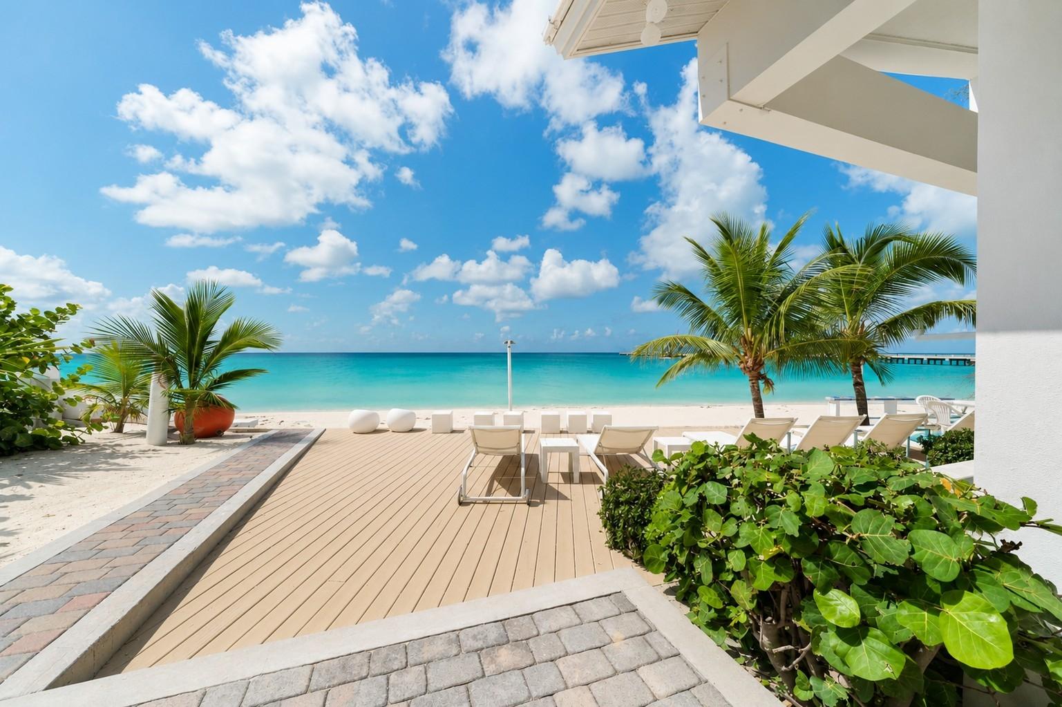 /listing-north-bimini-beach-front-home-27263.html from Coldwell Banker Bahamas Real Estate