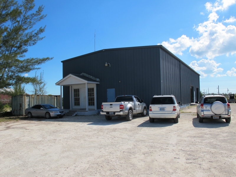 /listing-spacious-warehouse-and-office-building-2760.html from Coldwell Banker Bahamas Real Estate