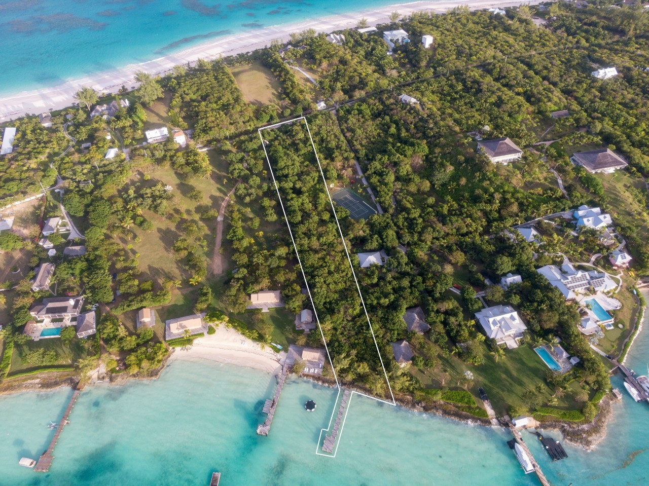 Bahamas Real Estate on Harbour Island For Sale ID 28004