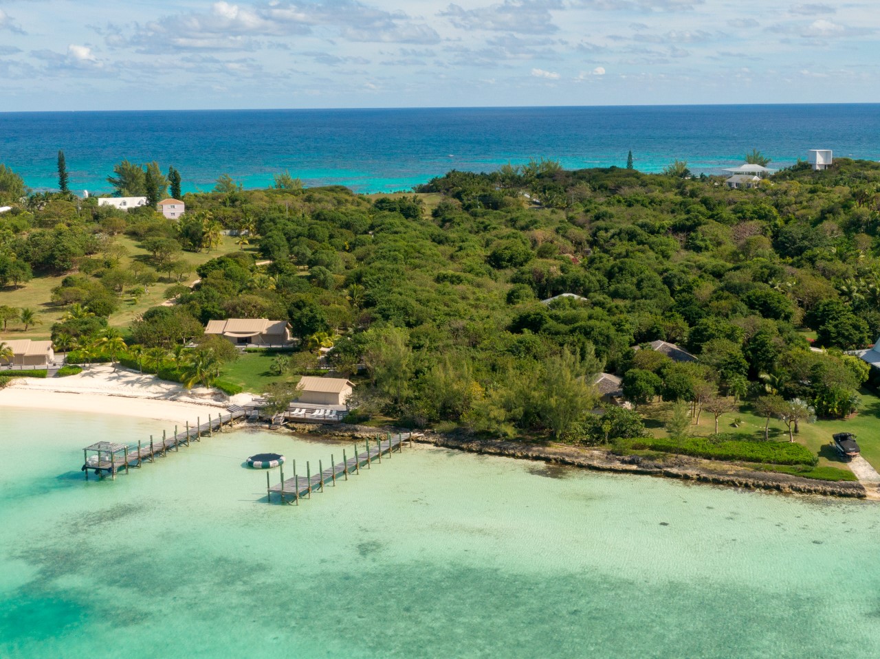 Harbour Island Waterfront property for sale