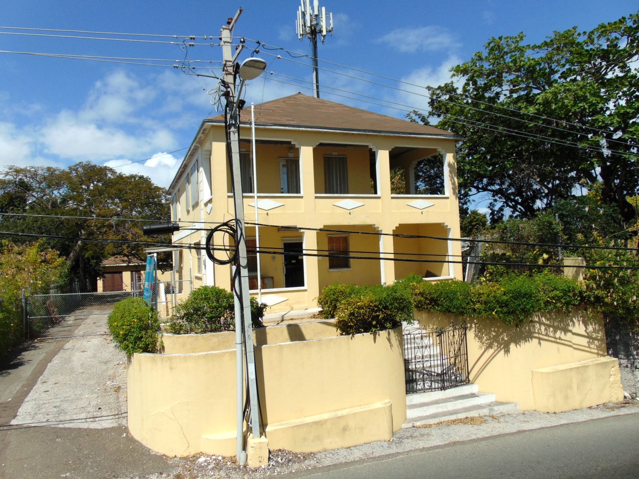 Bahamas Real Estate on Nassau / New Providence For Sale ID 29361