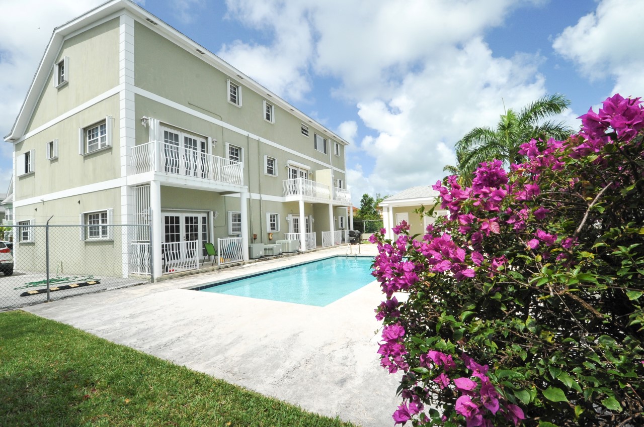 /listing-rented-casa-primersa-unit-b-29747.html from Coldwell Banker Bahamas Real Estate