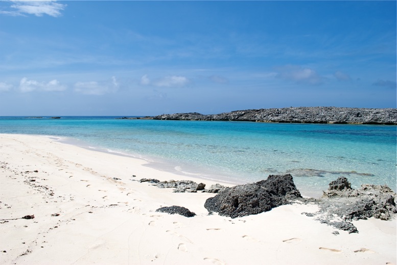 Bahamas Real Estate on Rum Cay For Sale ID 3105