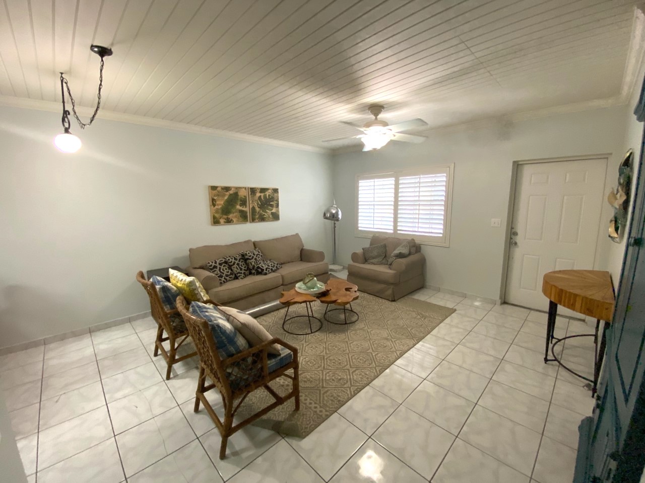 Bahamas Real Estate on Nassau / New Providence For Sale ID 34021