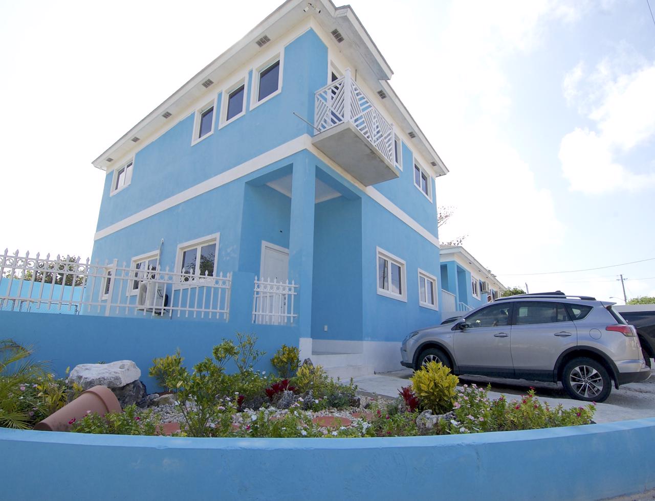 /listing-rented-townhouse-in-nassau-36051.html from Coldwell Banker Bahamas Real Estate