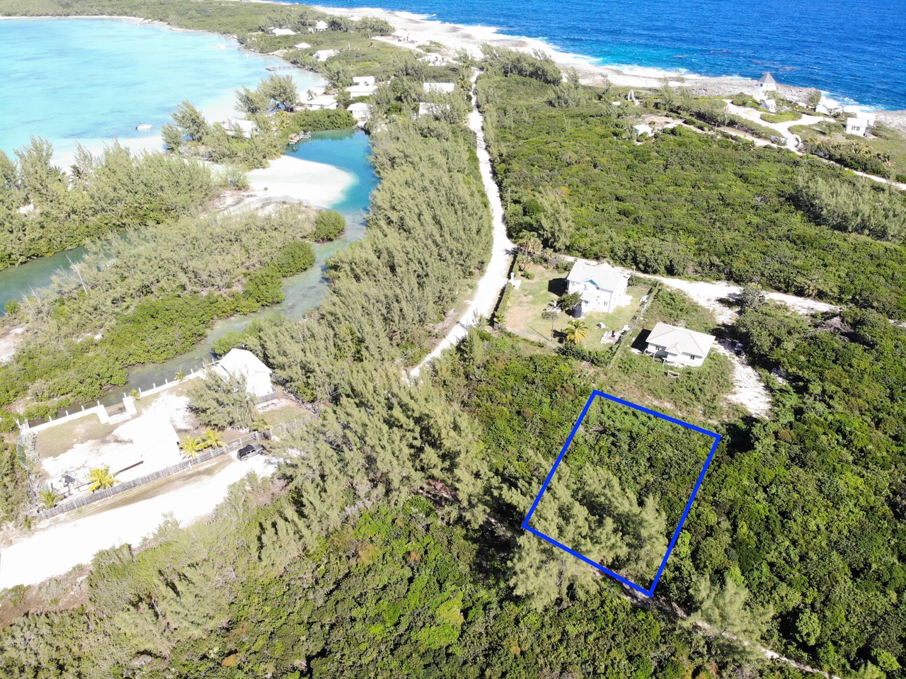 /listing-pending-eleuthera-vacant-lot-for-sale-39847.html from Coldwell Banker Bahamas Real Estate