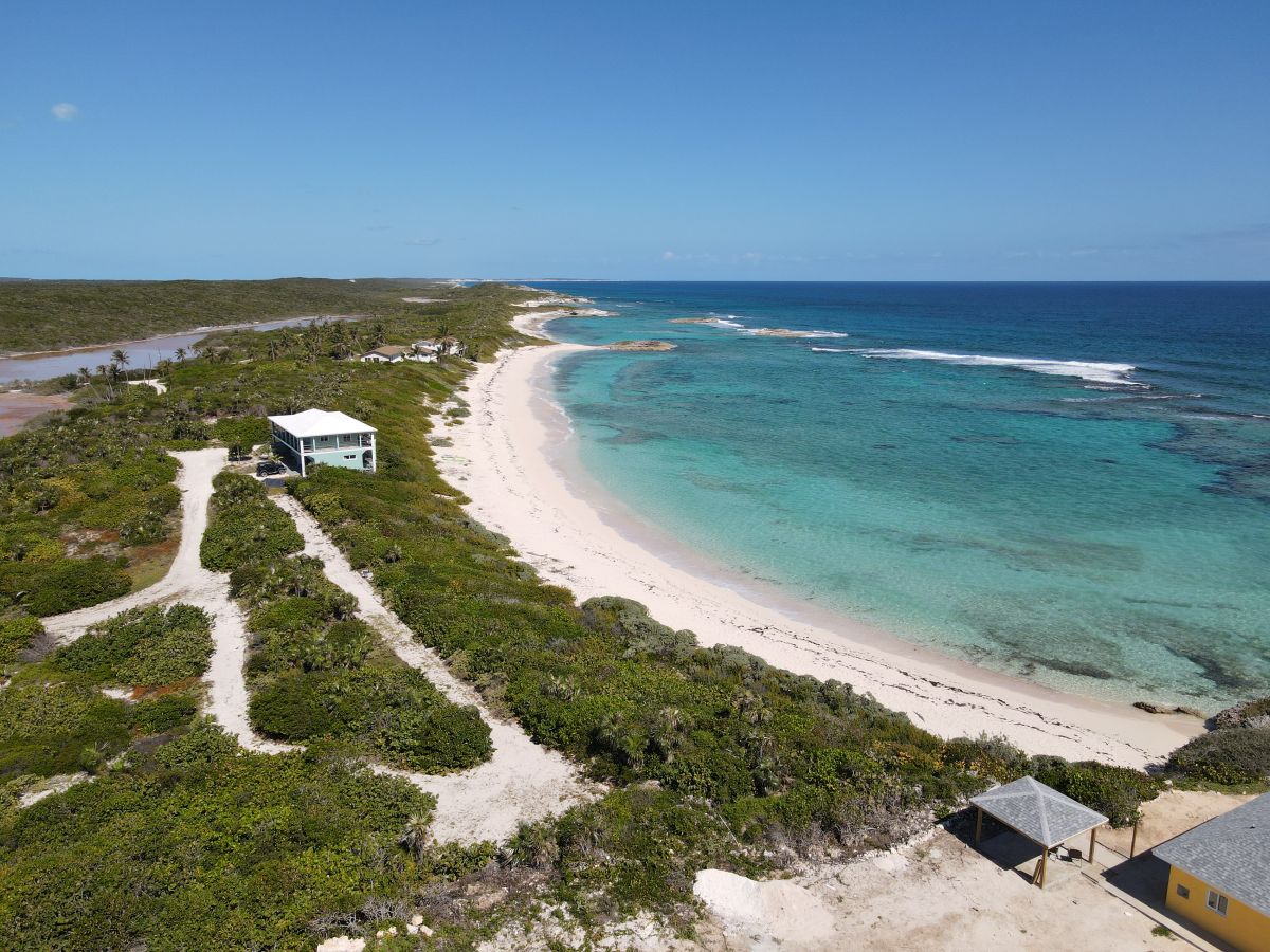 /listing-long-island-beach-front-lot-4050.html from Coldwell Banker Bahamas Real Estate