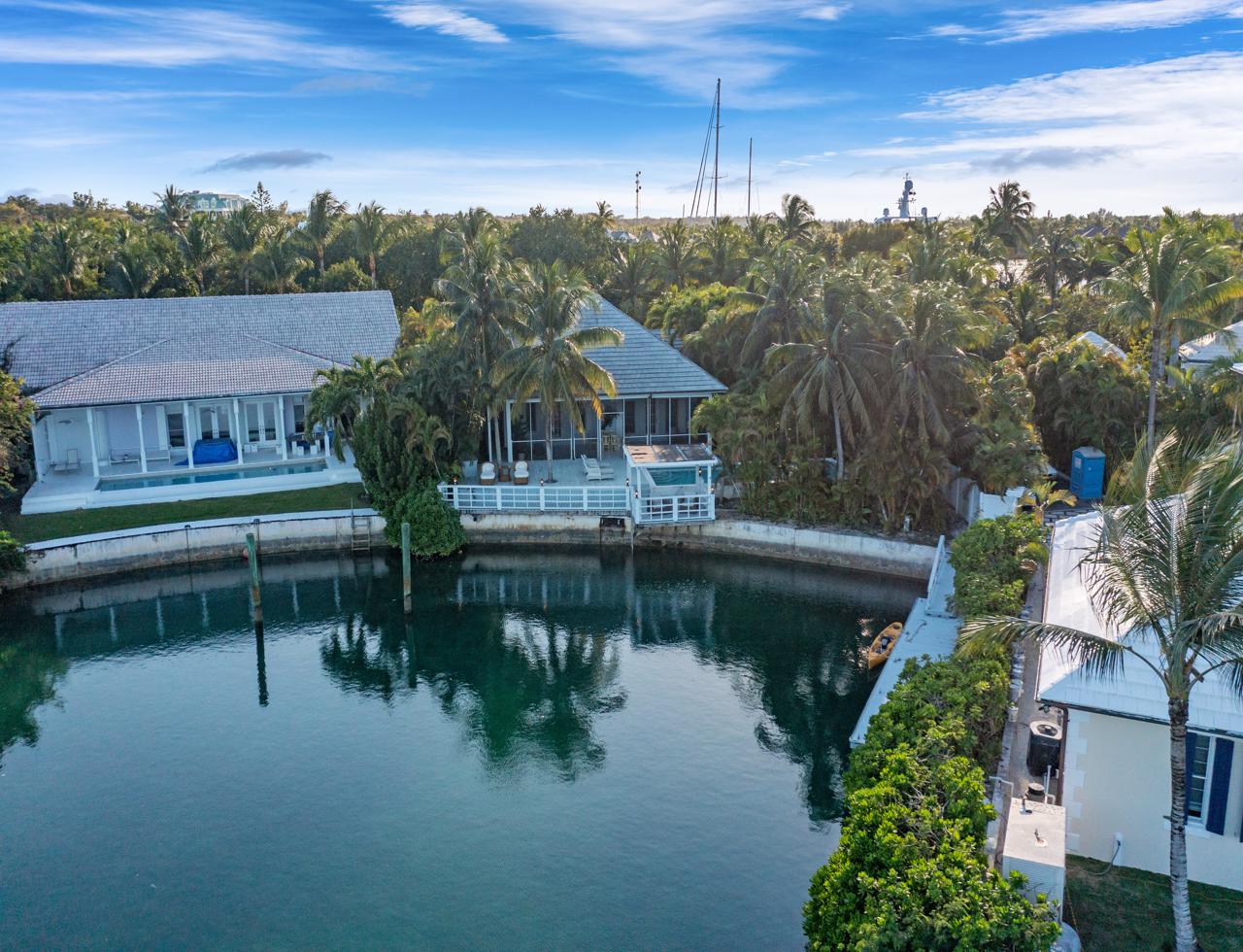 Bahamas luxury canal front home