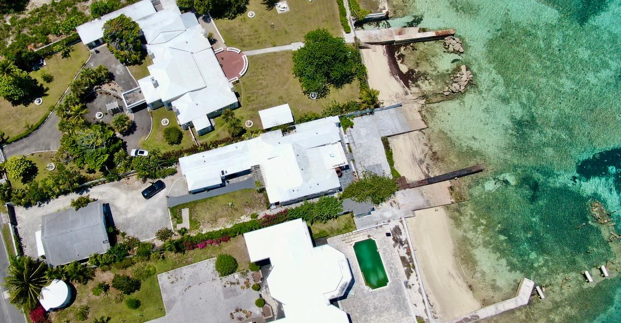 Bahamas Beachfront Homes on Eastern Road
