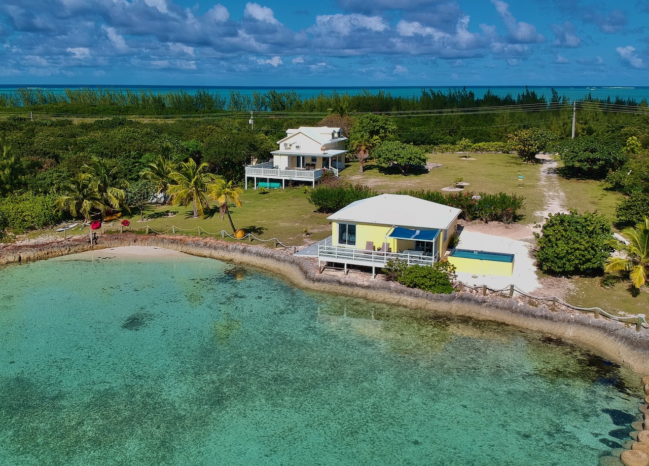 waterfront-investment-acreage-russell-island-bahamas-1