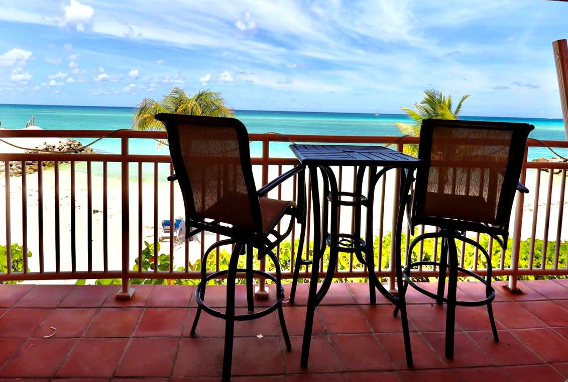/listing-pending-bimini-cove-beach-front-condo-42904.html from Coldwell Banker Bahamas Real Estate