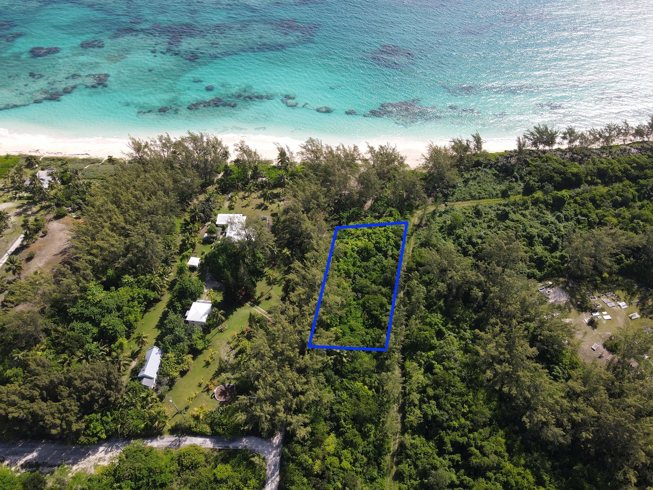 /listing-palmetto-point-vacant-lot-for-sale-42939.html from Coldwell Banker Bahamas Real Estate