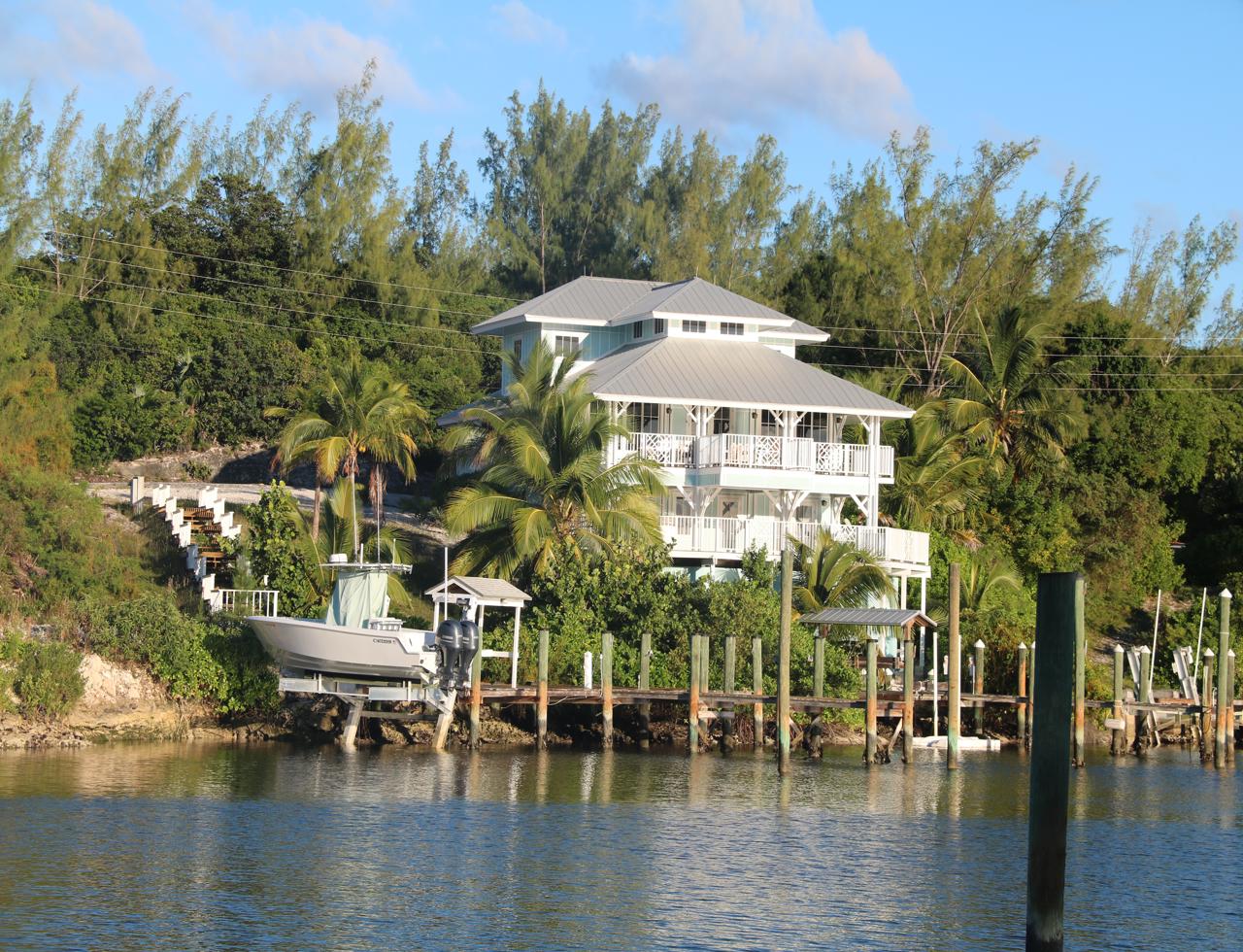 /listing-berry-islands-canal-front-home-43251.html from Coldwell Banker Bahamas Real Estate