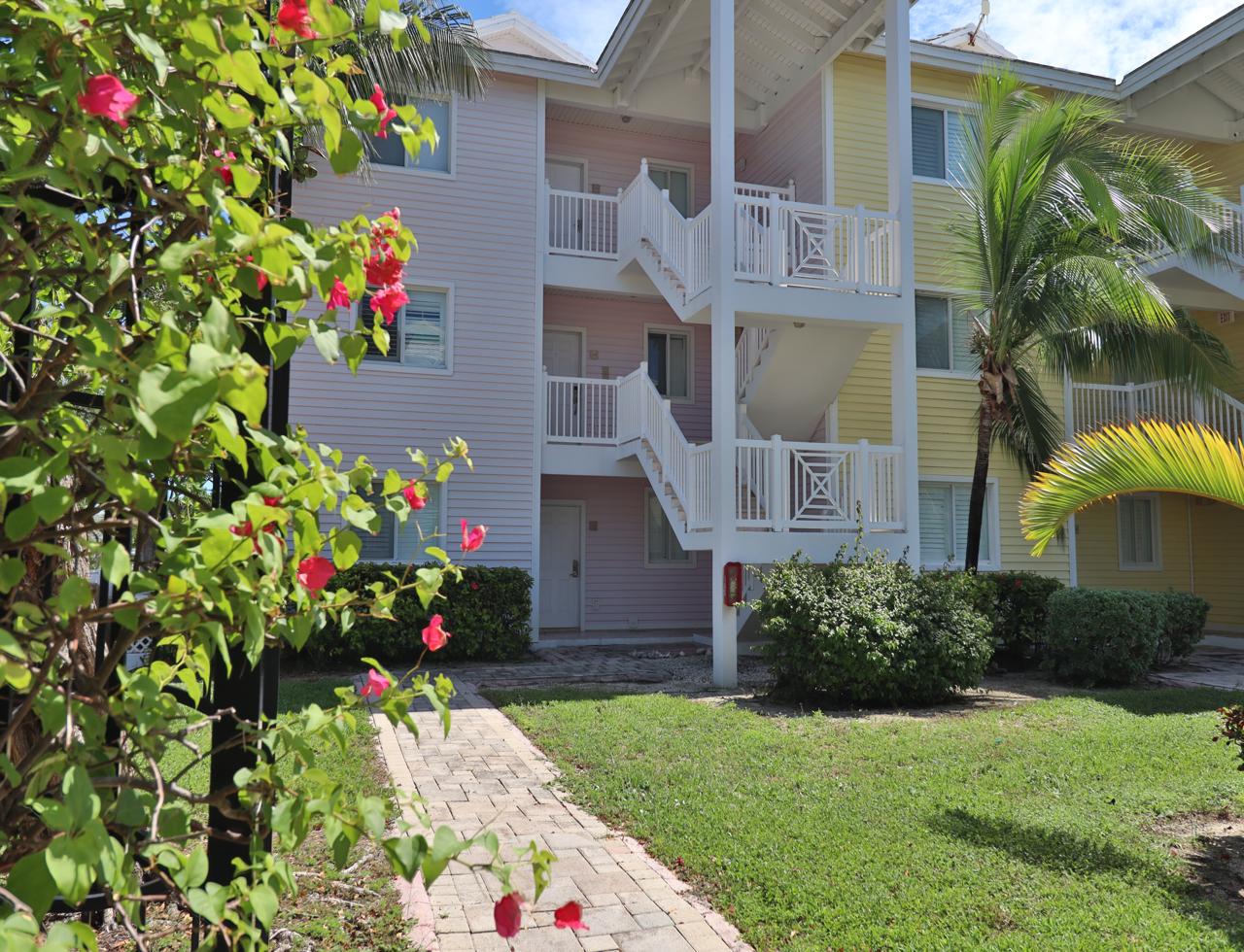 /listing-pending-bimini-bay-condo-dockslip-44153.html from Coldwell Banker Bahamas Real Estate