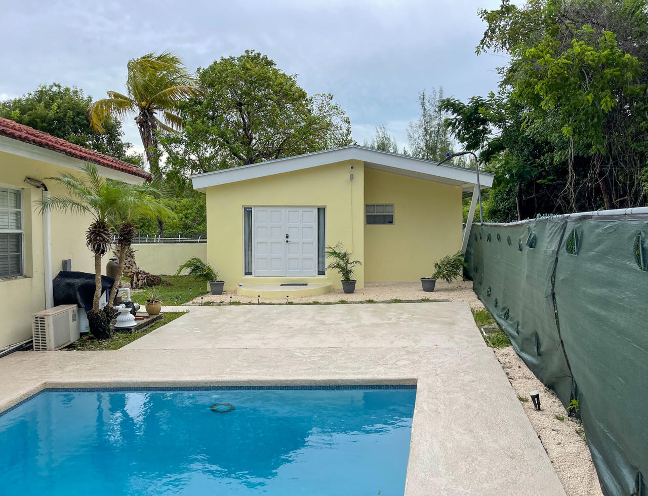 Bahamas Real Estate on Nassau / New Providence For Sale ID 44203