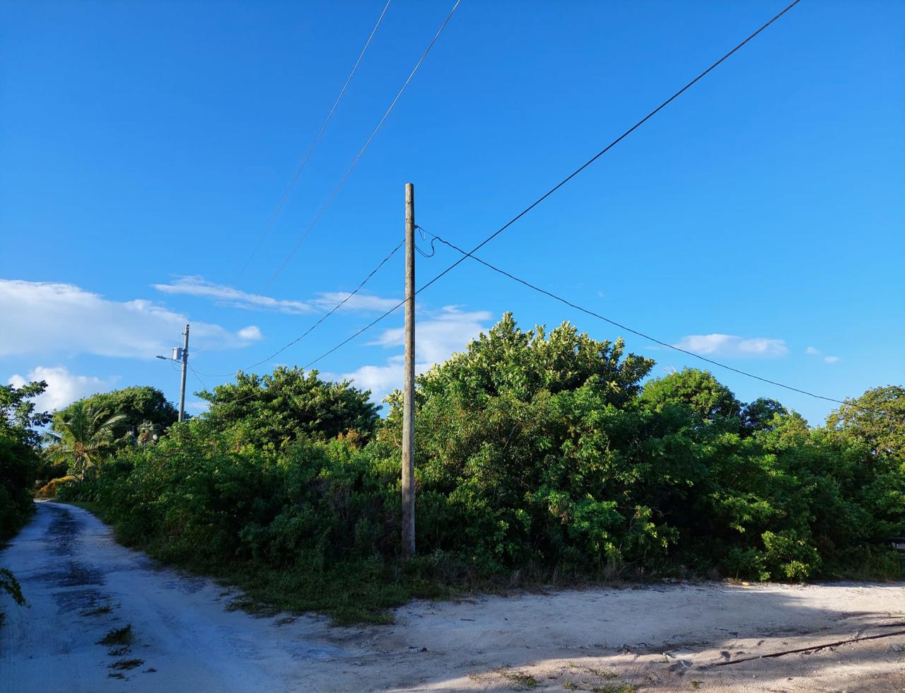 /listing-berry-islands-vacant-lot-44487.html from Coldwell Banker Bahamas Real Estate