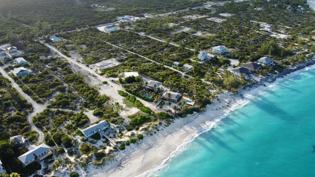 /listing-exuma-ocean-front-acreage-for-sale-44661.html from Coldwell Banker Bahamas Real Estate