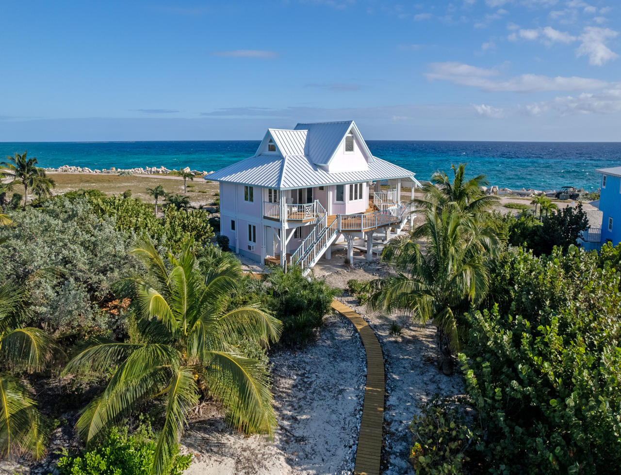 /listing-chub-cay-beach-front-home-46000.html from Coldwell Banker Bahamas Real Estate
