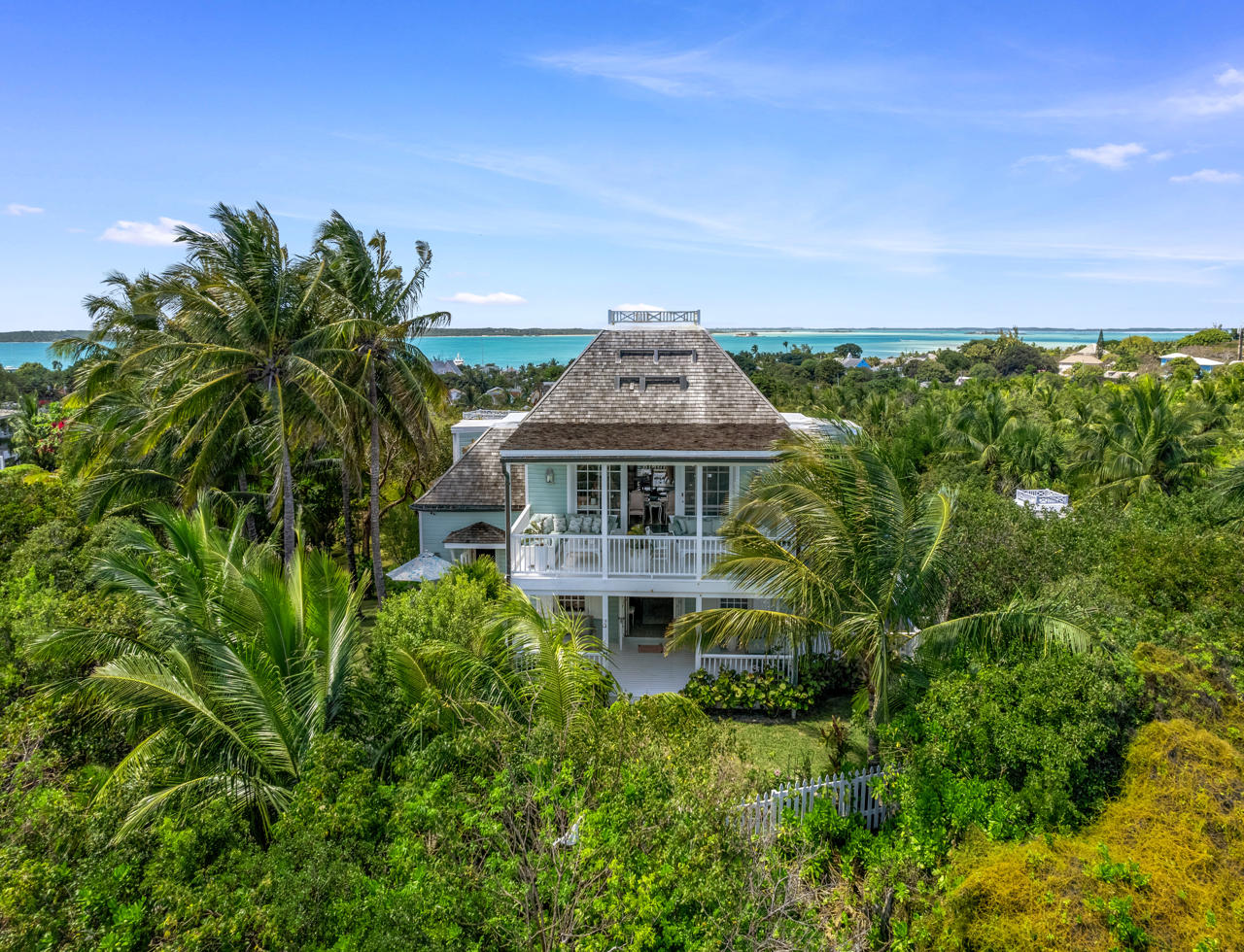 /listing-harbour-island-ocean-view-home-46277.html from Coldwell Banker Bahamas Real Estate