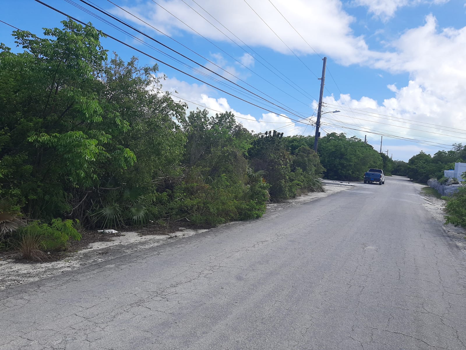 /listing-hilltop-lot-bahama-sound-18-47232.html from Coldwell Banker Bahamas Real Estate