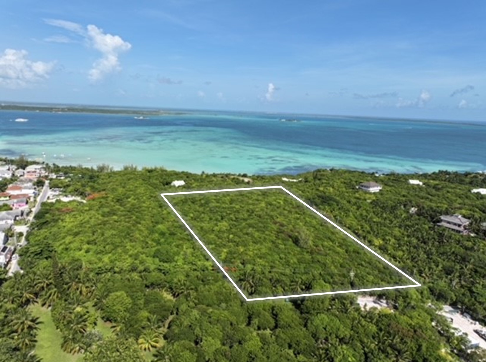 /listing-harbour-island-acreage-for-sale-47524.html from Coldwell Banker Bahamas Real Estate