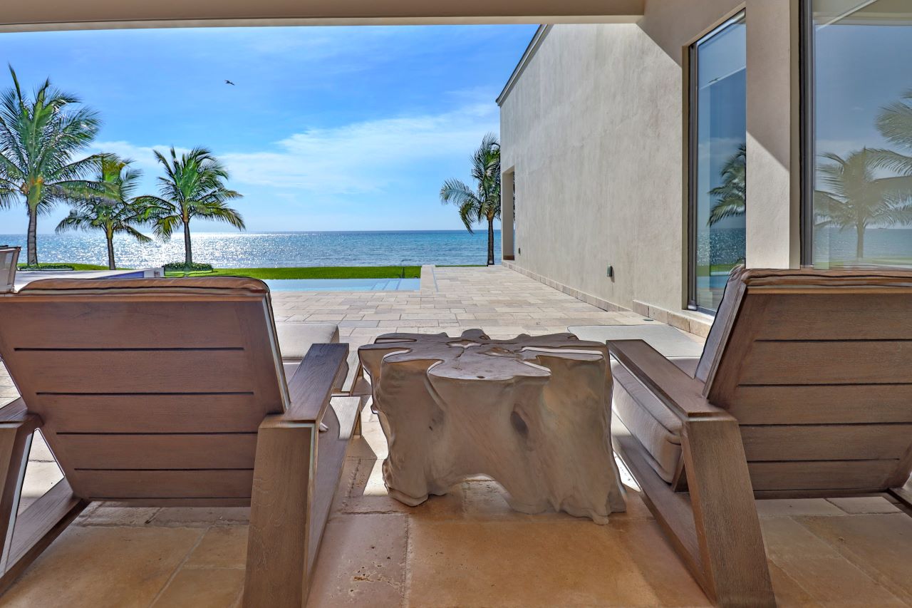 bimini luxury beachfront home with bay cottage