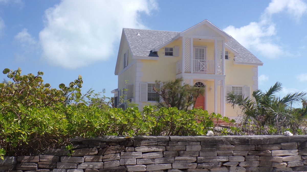 /listing-beach-access-48575.html from Coldwell Banker Bahamas Real Estate