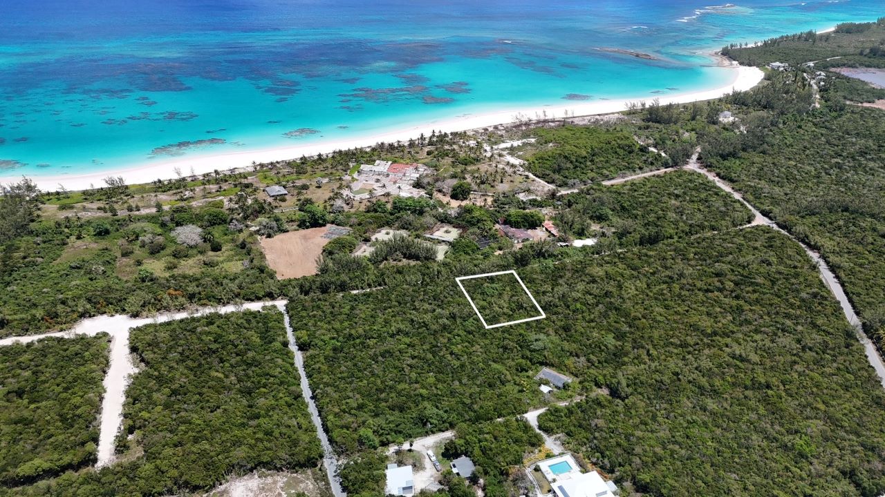 /listing-eleuthera-lot-for-sale-68412.html from Coldwell Banker Bahamas Real Estate