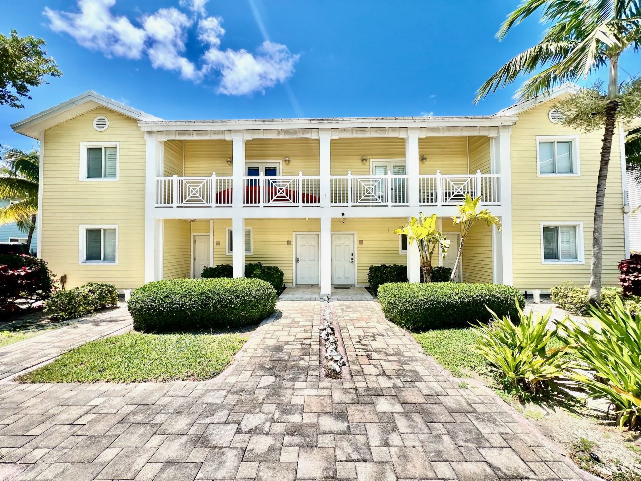 /listing-north-bimini-townhouse-for-sale-68416.html from Coldwell Banker Bahamas Real Estate