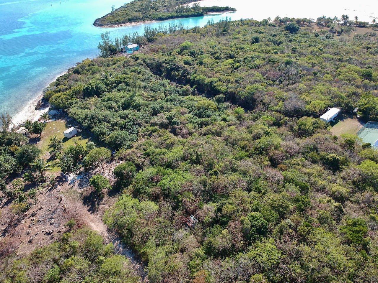 /listing-russell-island-vacant-lot-for-sale-75079.html from Coldwell Banker Bahamas Real Estate
