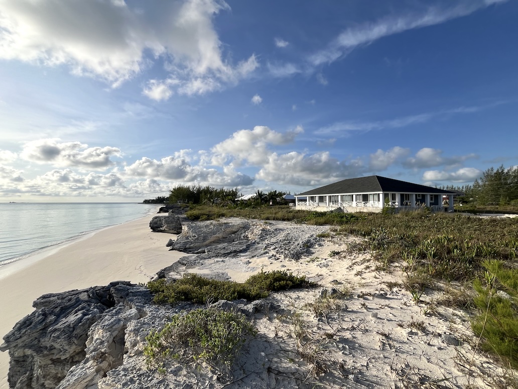 /listing-6-lot-beachfront-estate-75299.html from Coldwell Banker Bahamas Real Estate