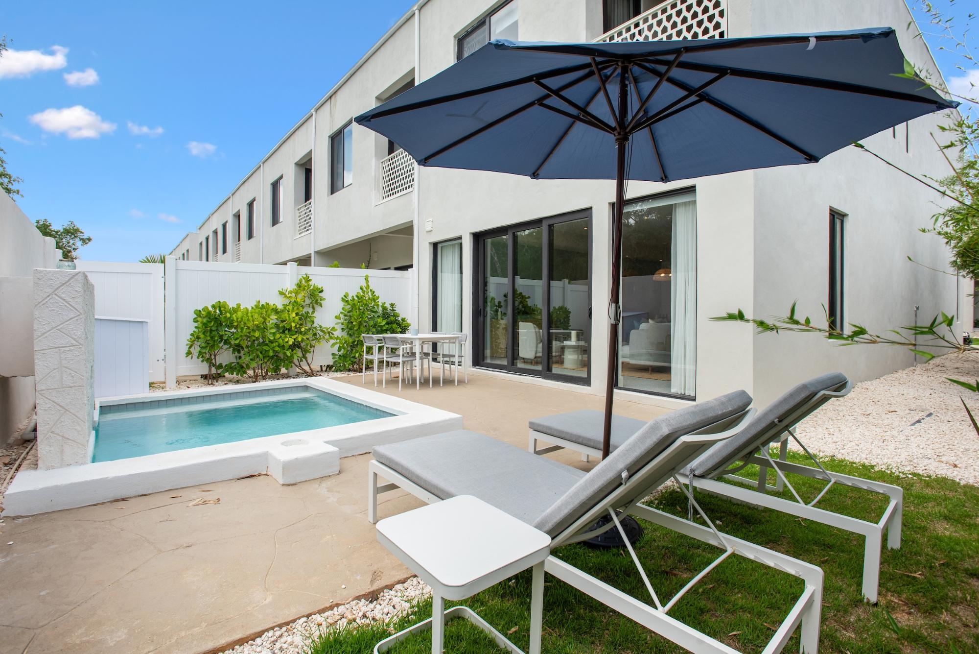 westend-condo-love-beach-nassau