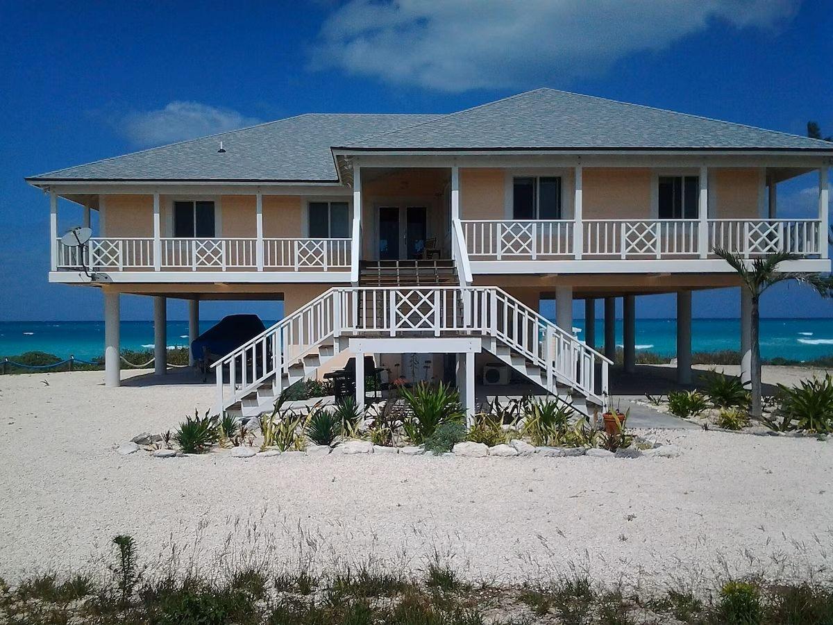 /listing-berry-islands-beach-front-home-77373.html from Coldwell Banker Bahamas Real Estate