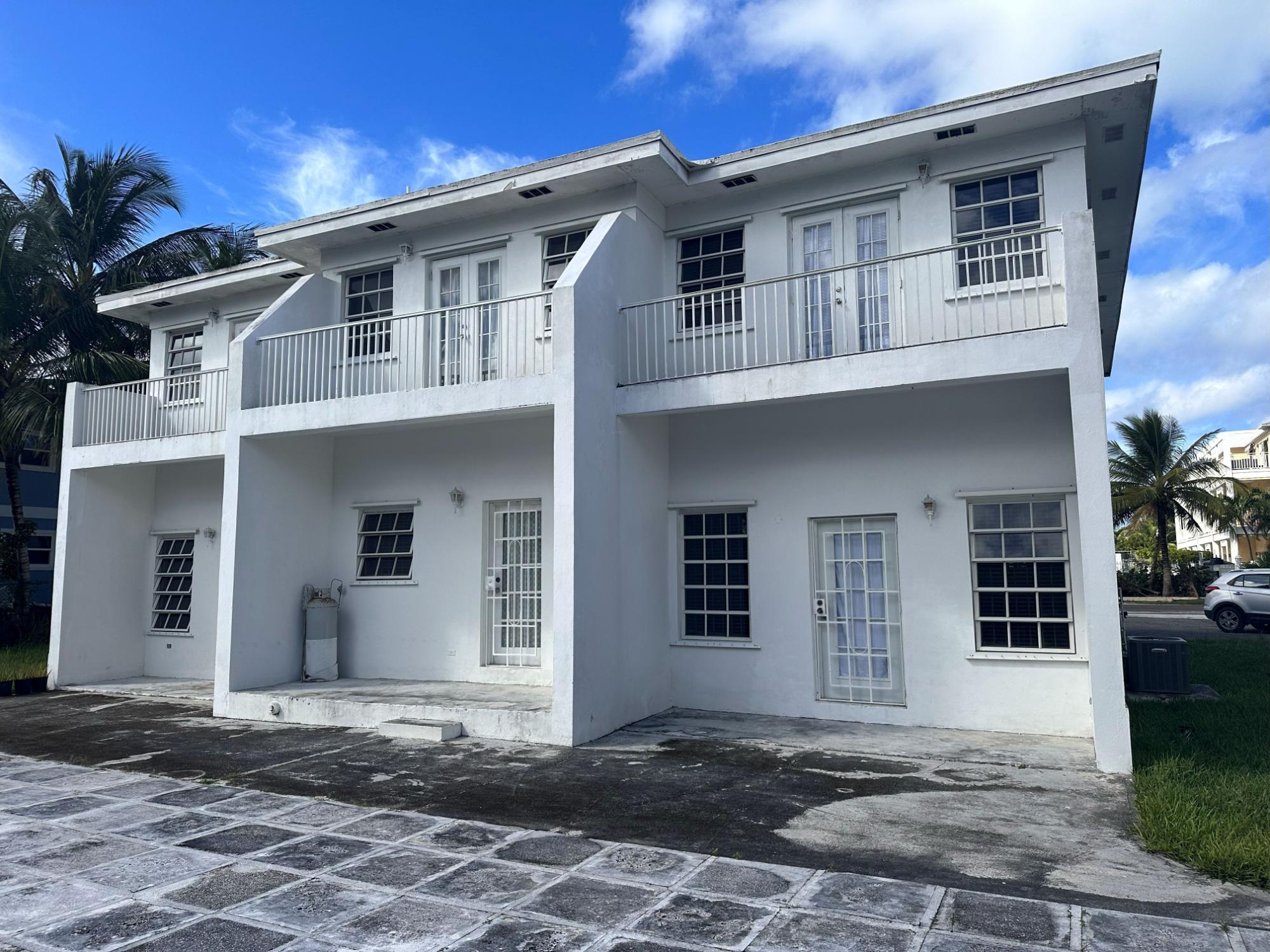 /listing-nassau-townhouse-for-rent-77849.html from Coldwell Banker Bahamas Real Estate