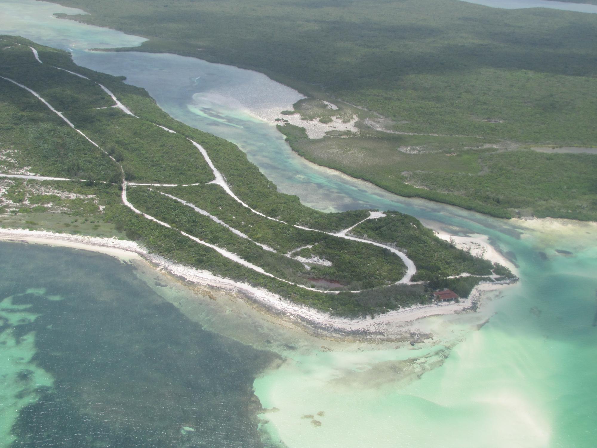 san-salvador-lot-for-sale