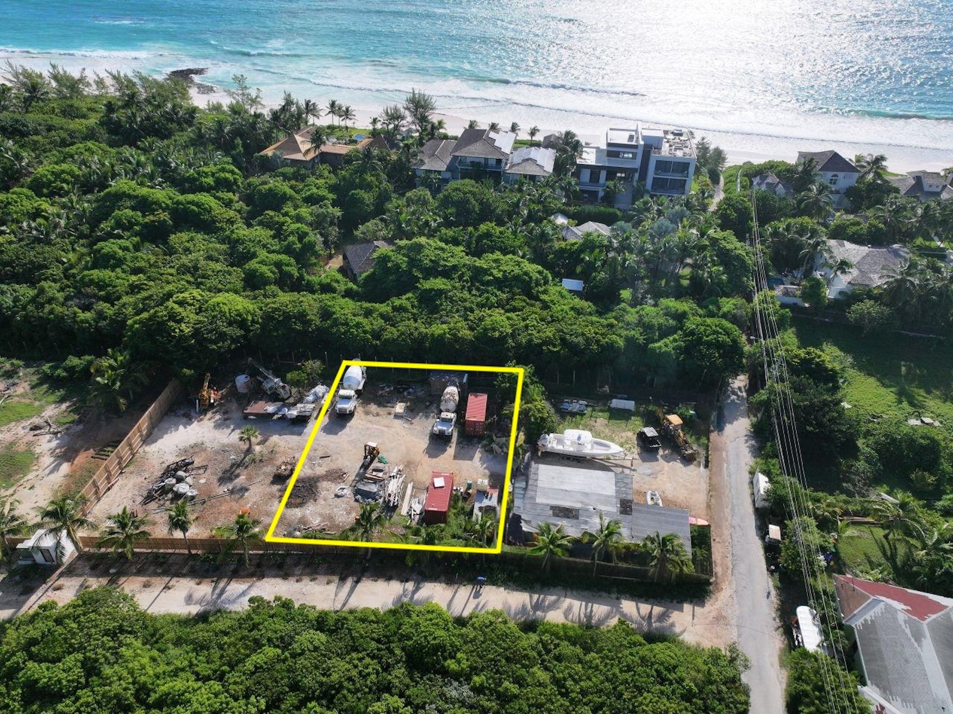 /listing-harbour-island-vacant-lot-for-sale-81237.html from Coldwell Banker Bahamas Real Estate