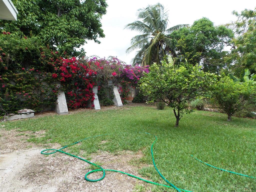 Bahamas Real Estate on Nassau / New Providence For Sale ID 9494
