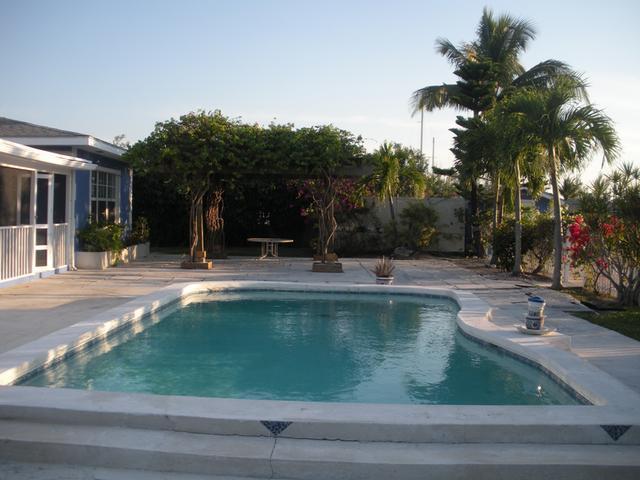 Singles nassau bahamas