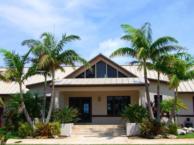 /listing-single-family-home-in-west-end-77965.html from Coldwell Banker Bahamas Real Estate